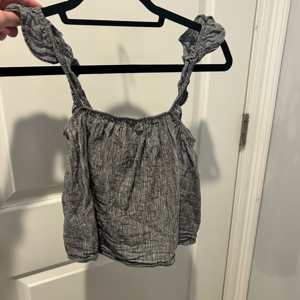 Ruffle sleeve tank